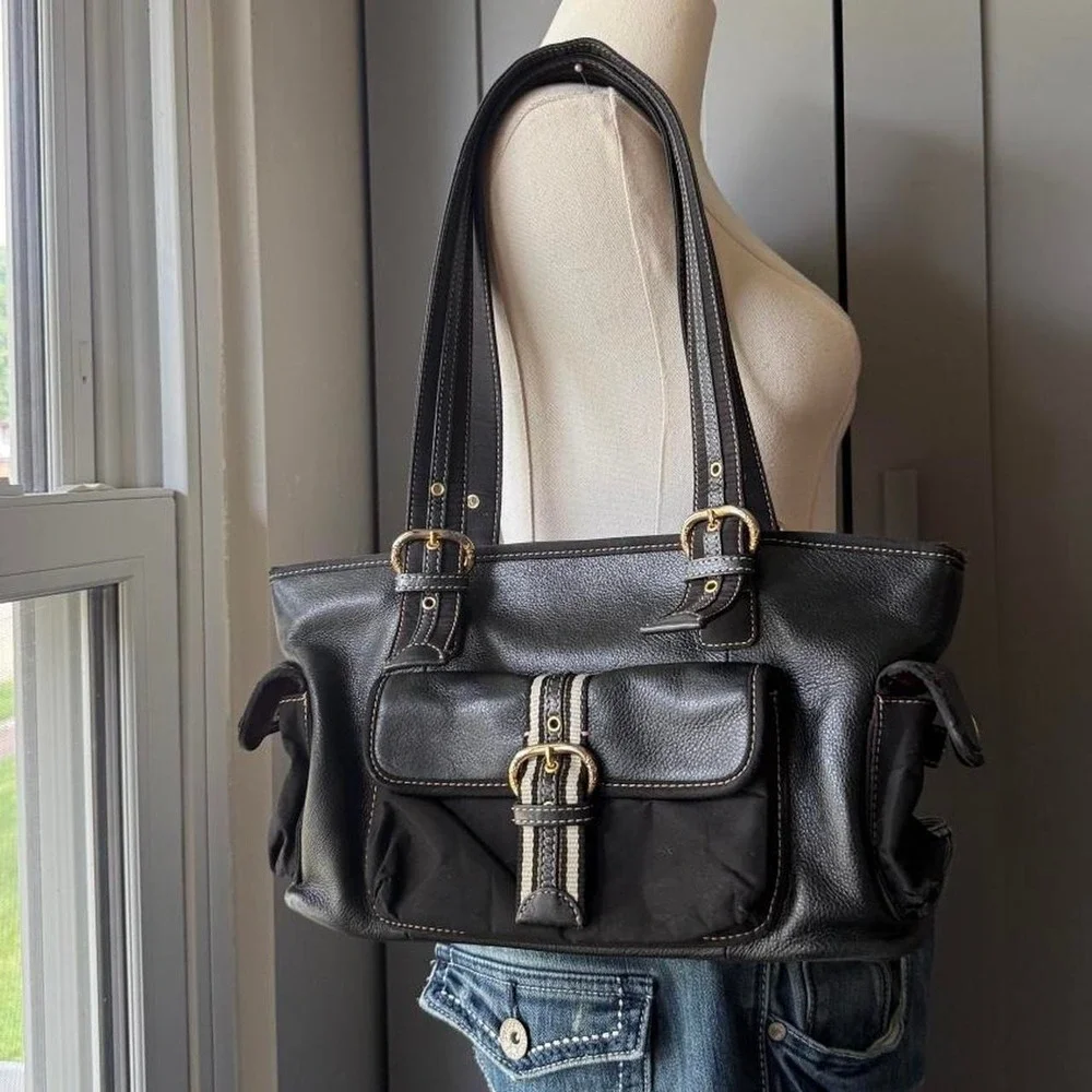 The Sak Women's Black Leather Shoulder Bag Multi Pocket Utility Y2K Boho Tote